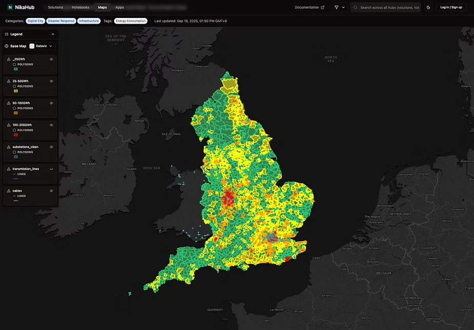 Nika Planet collaborative map of England with a shareable legend showing energy consumption bands, substations, and transmission lines by region